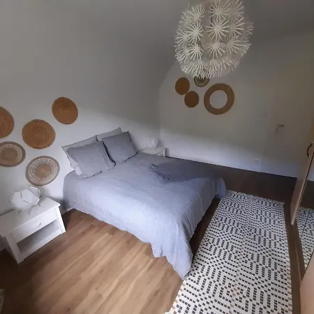 6 Persons 凯泽贝尔